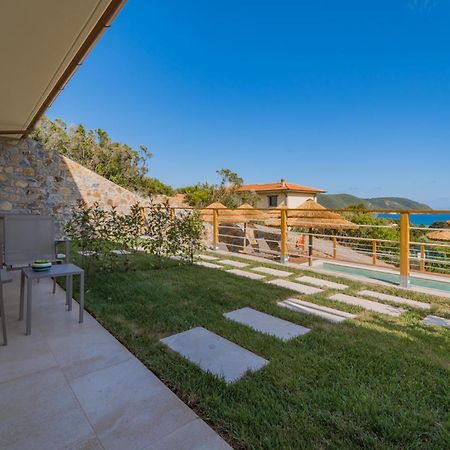 Bnb Il Grecale Лакона Экстерьер фото
