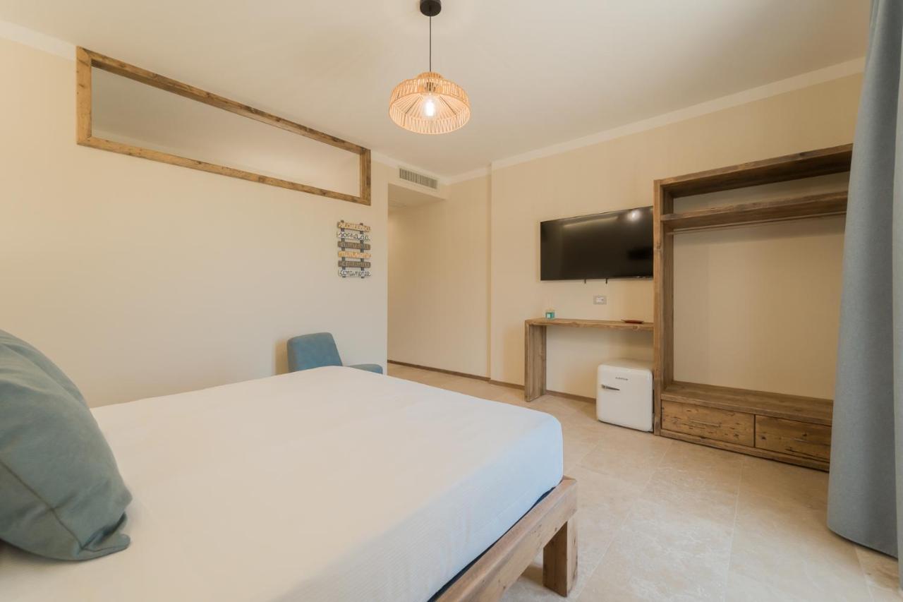 Bnb Il Grecale Лакона Экстерьер фото