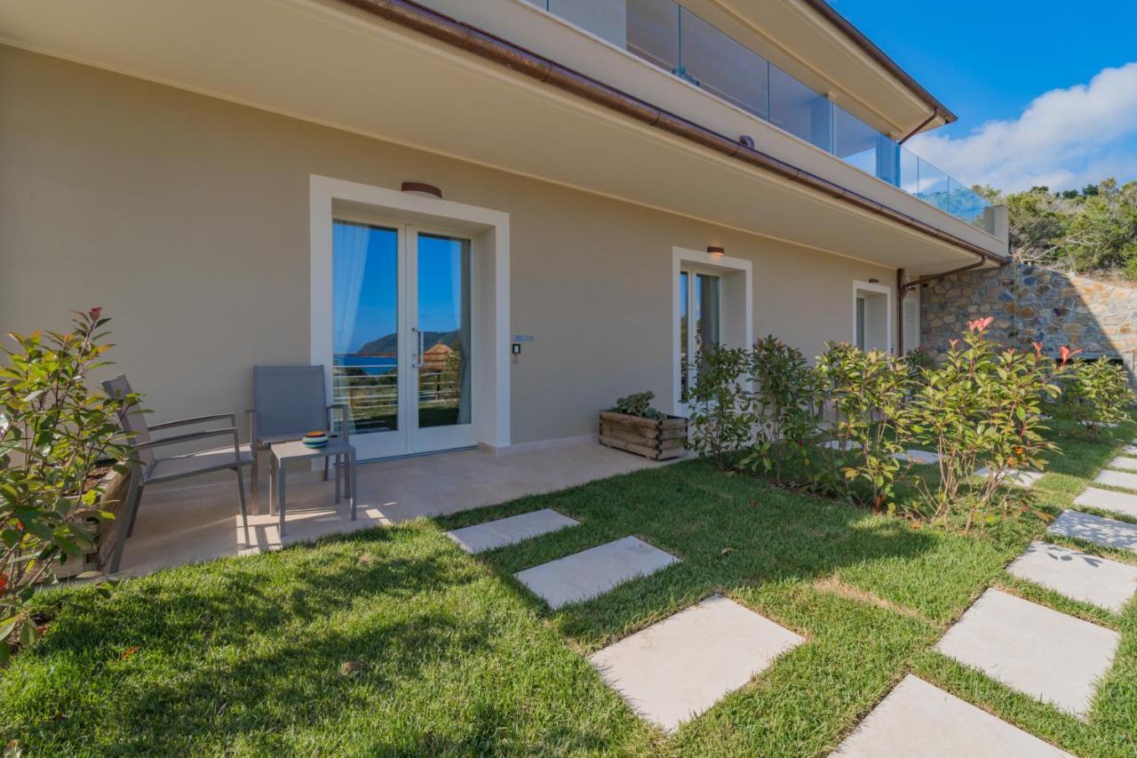 Bnb Il Grecale Лакона Экстерьер фото
