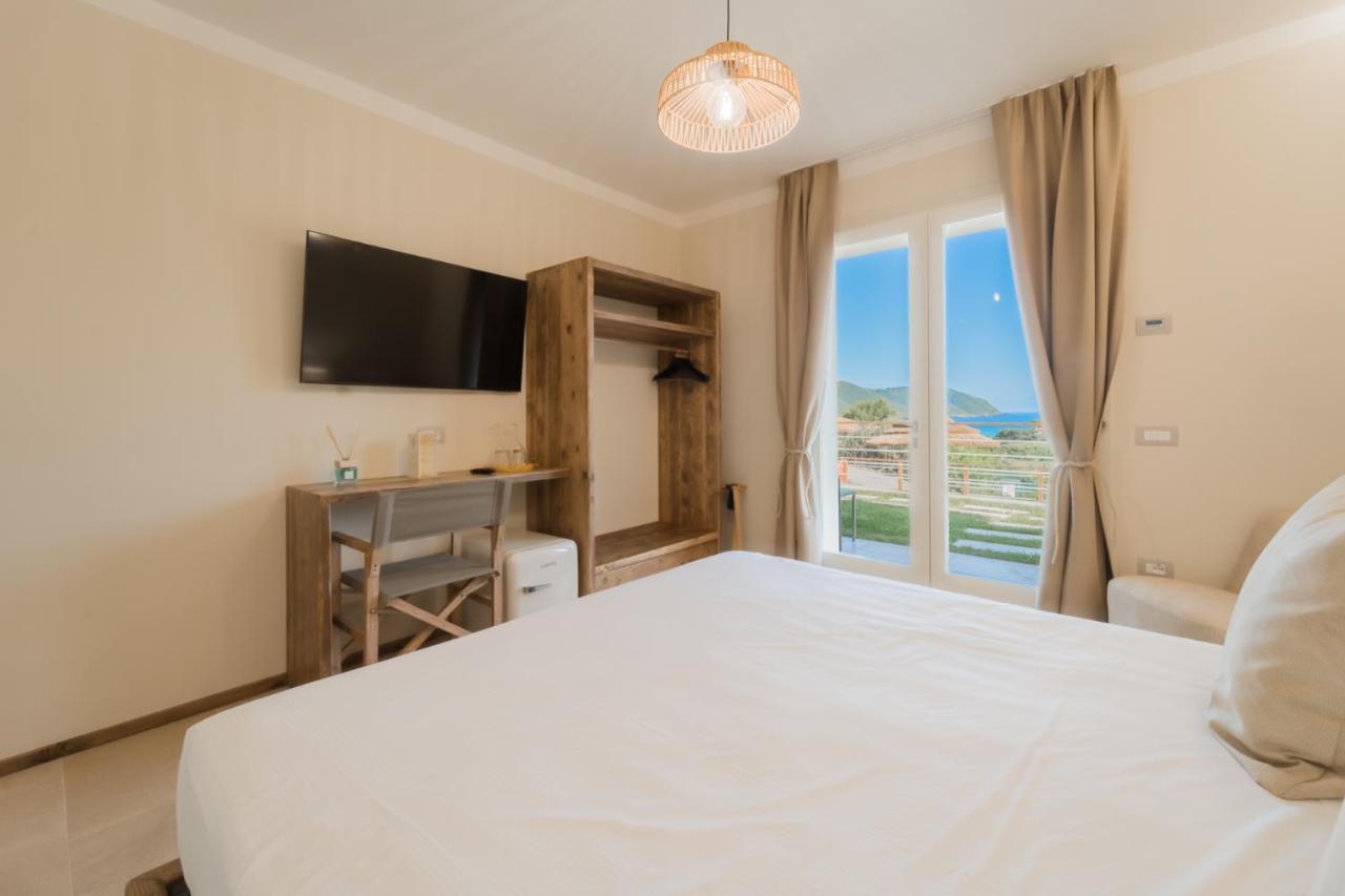 Bnb Il Grecale Лакона Экстерьер фото
